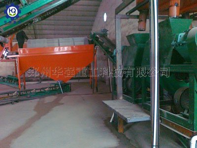 復(fù)合肥對(duì)輥擠壓造粒生產(chǎn)線